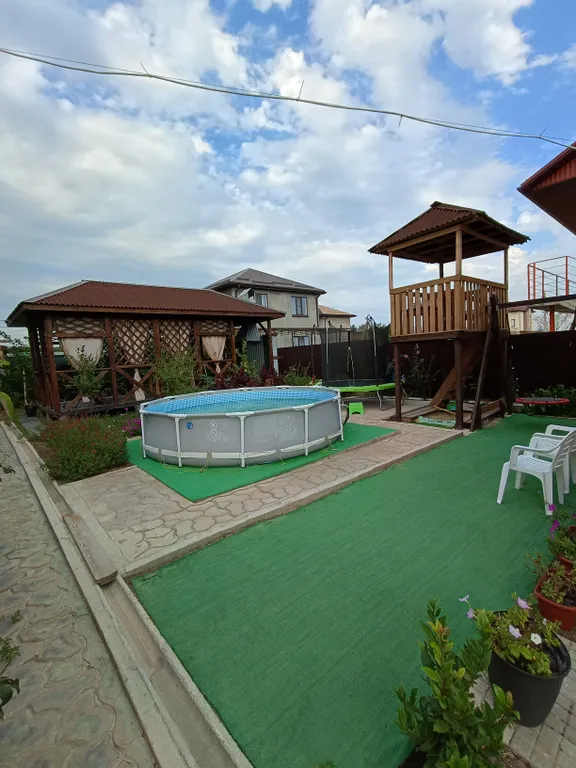 Дом на берегу моря