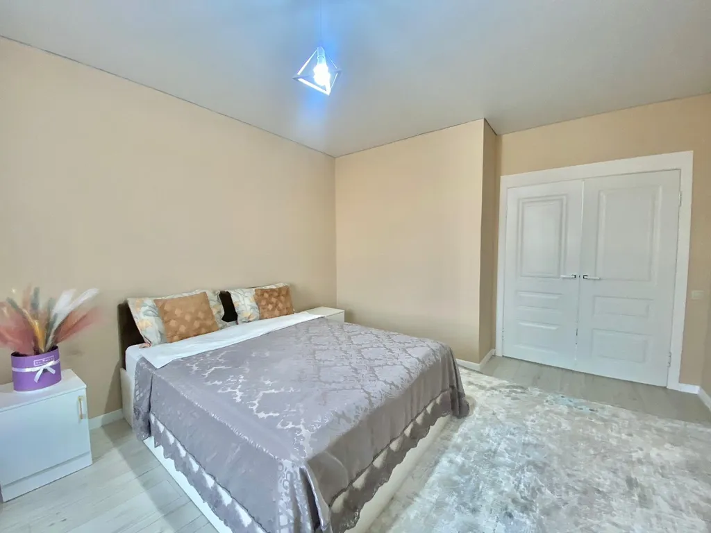 Просторная двухкомнатная квартира в ЖК Ala-Park