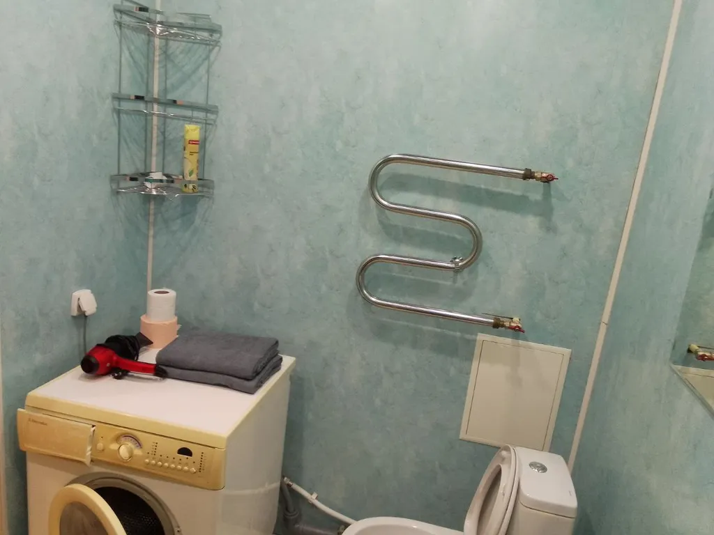 Уютная квартира возле парка УГМК