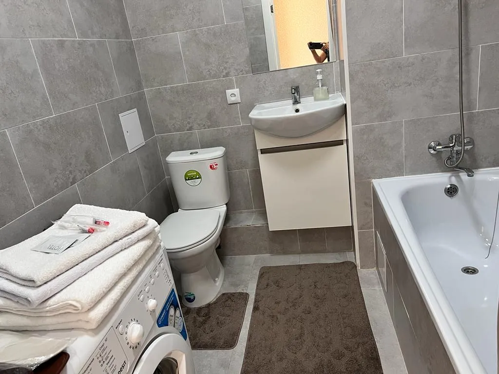 Уютная квартира напротив спорткомплекса алматы арена