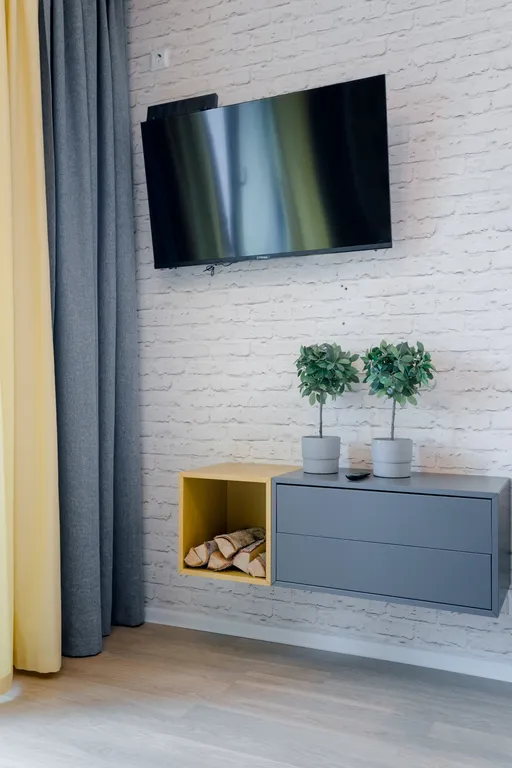 Студия в новостройке в центре