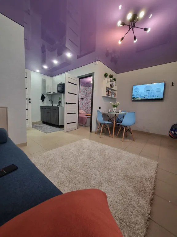 Квартира Шикарные апартаменты в центре Нефтяников, напротив Политеха — Омск