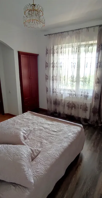 Дом с бассейном Чаир, вид  на море и горы, мангал, беседка, парковка