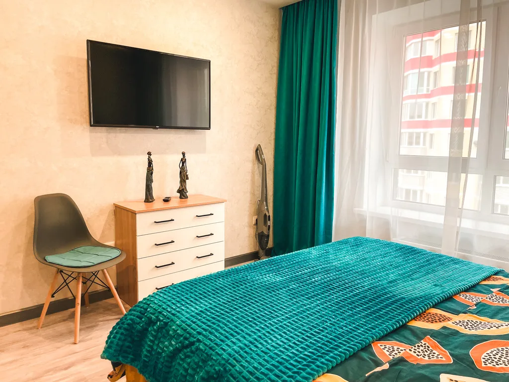 Квартира Современные апартаменты в новом ЖК недалеко от БГУ и Кургана — аренда посуточно в Брянск