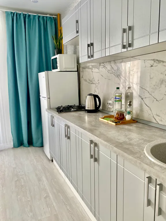 Современная, светлая 1к. Квартира с новым ремонтом в южном городе 2.