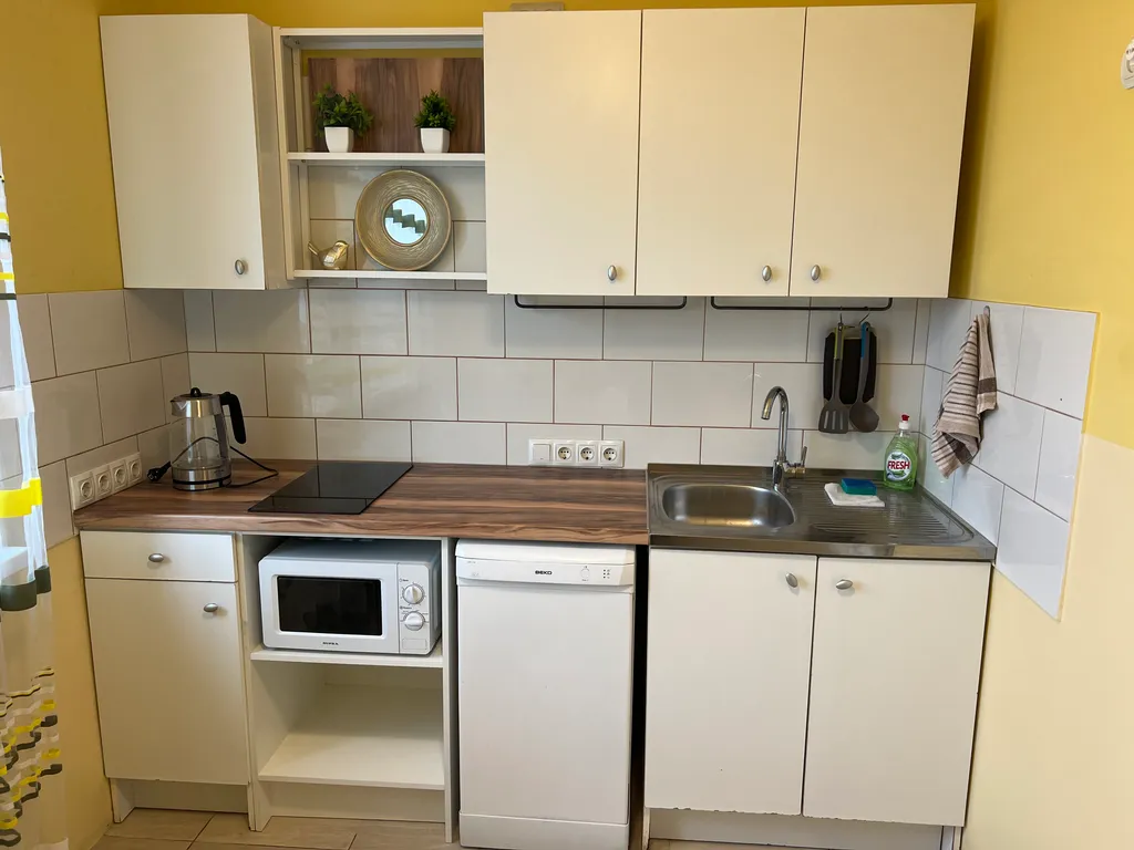 Видовая 1 комнатная квартира на 17 этаже