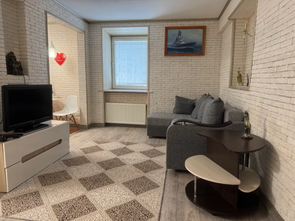 Квартира Уютное гнездышко в сердце города, объект культурного наследия — аренда посуточно в Смоленск