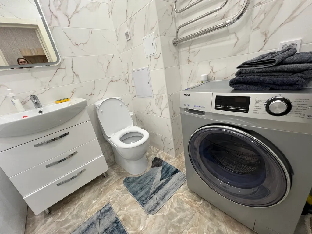 Уютная евродвушка в центре города в новом доме