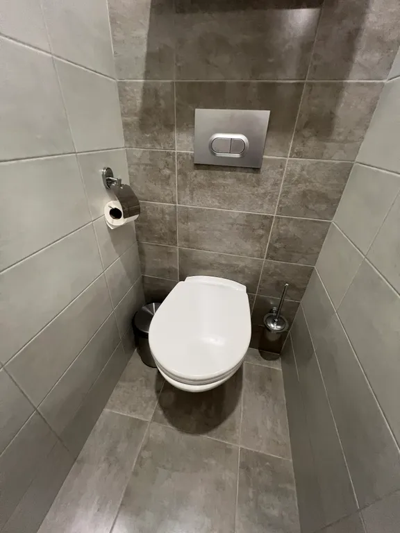 Уютная евро трешка с хорошим ремонтом