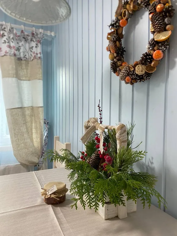 Уютный дом у реки в стиле прованс