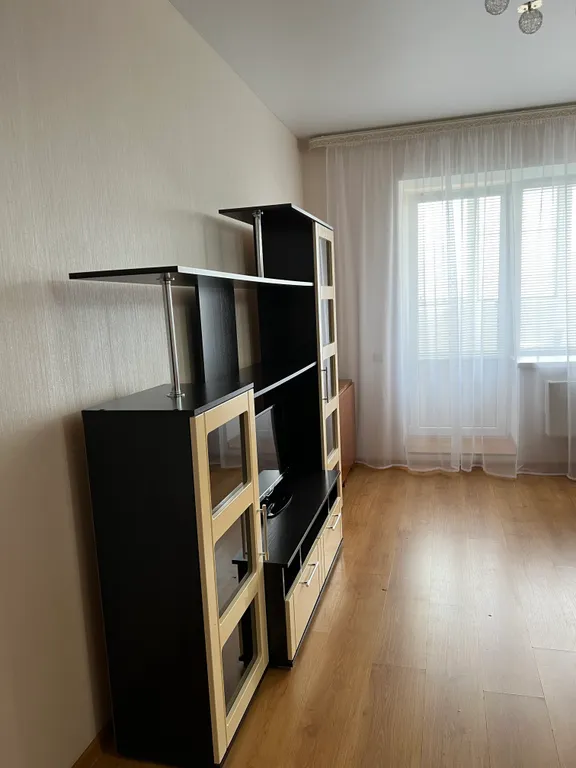 Квартира 1-комнатная квартира в спальном районе — Волгоград