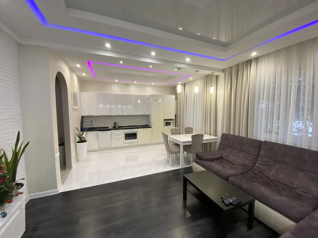 Коттедж Коттедж Таунхаус с евроремонтом — Сочи