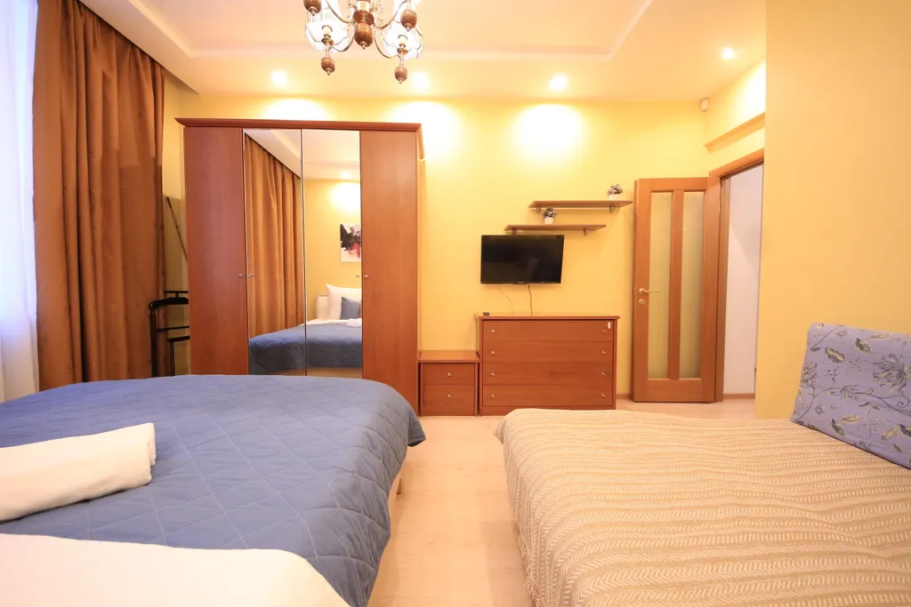 Квартира Квартира в центре с высокими потолками — Ярославль