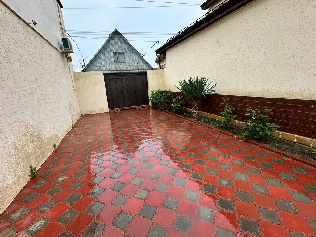 Уютная дача рядом с морем