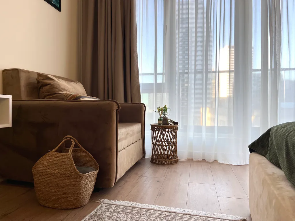 Квартира Тропическая студия, бассейн + парковка, white sails — Батуми