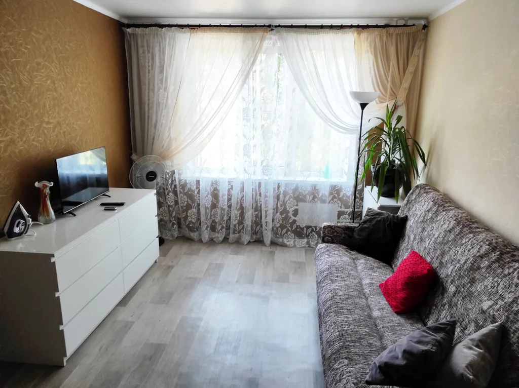 3-комнатная Квартира — аренда посуточно в Тольятти