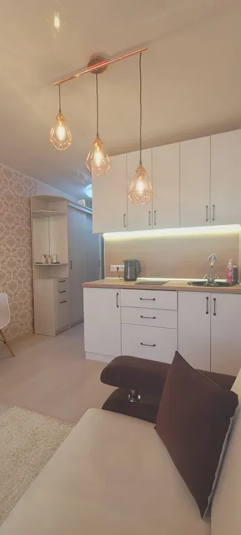 Светлая и уютная студия со всеми удобствами и конциционером