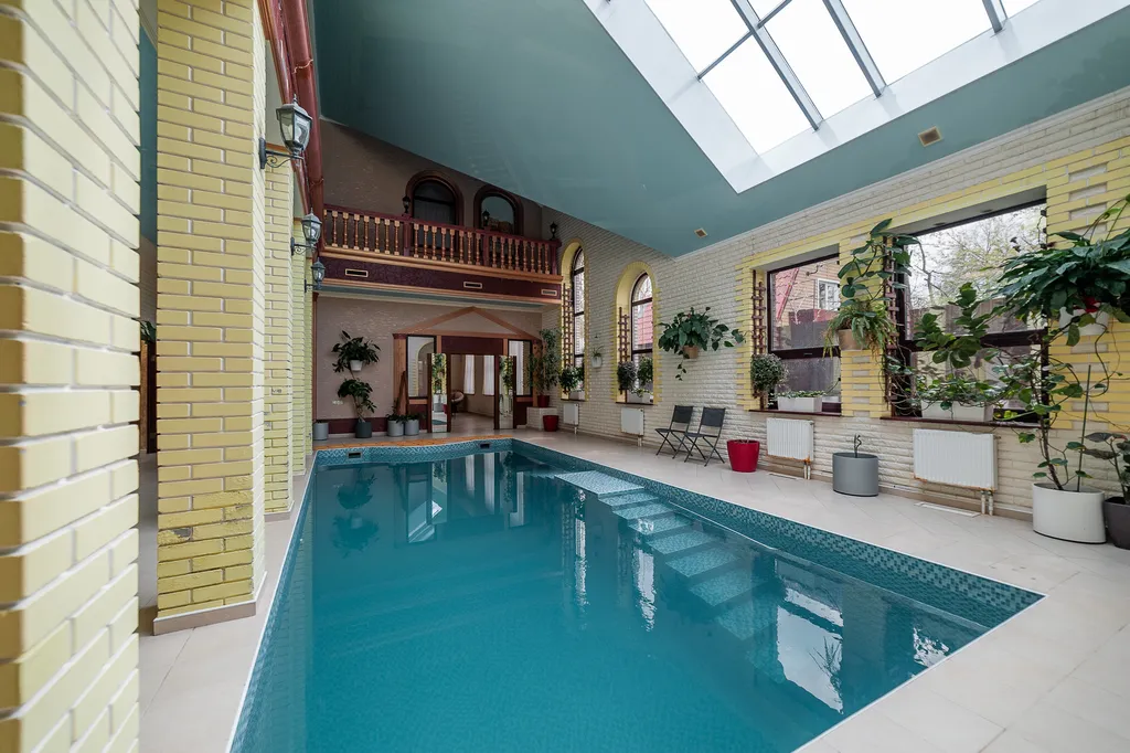 6-комнатный Дом