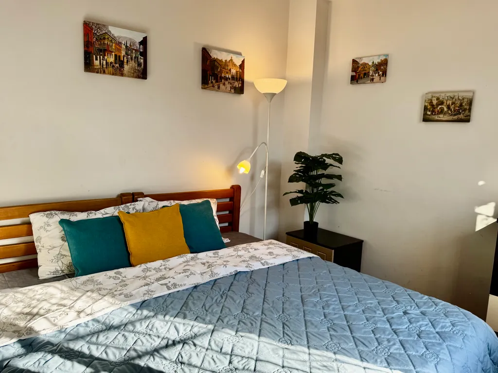 Трёхкомнатные апартаменты в Старом городе с видом на весь Тбилиси