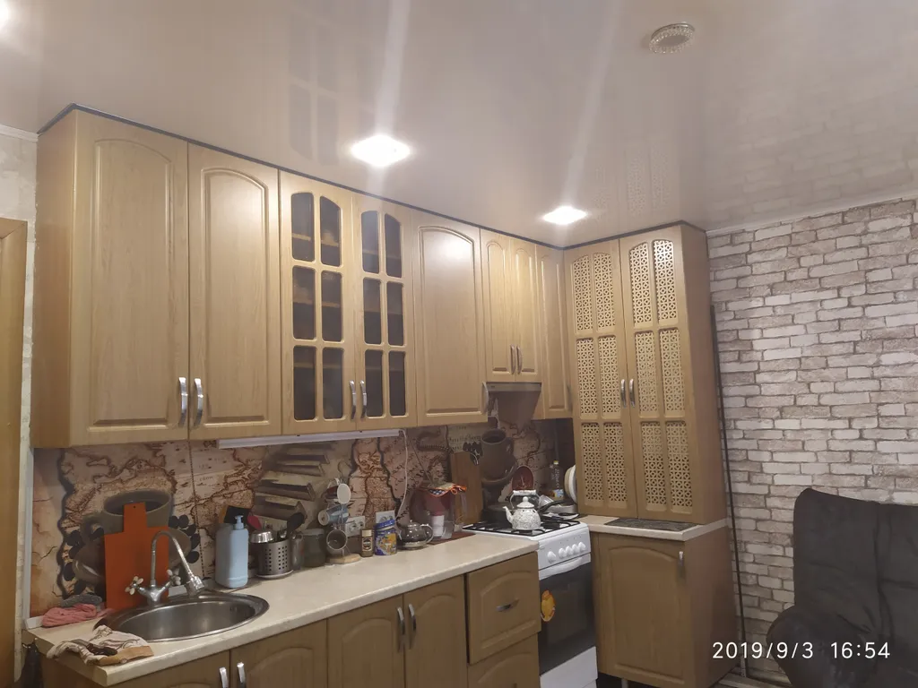 Комната в доме у входа в парк