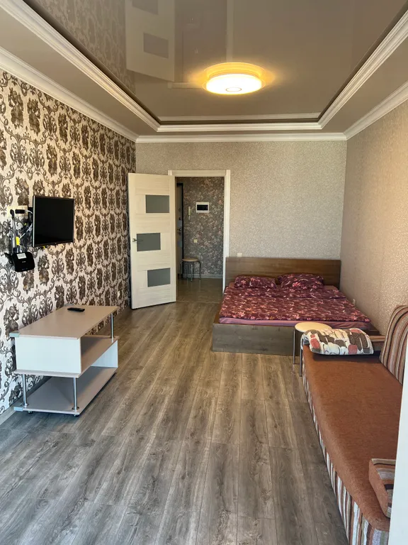 Квартира Квартира Каждый уголок квартиры освещен светом добра и любви — Севастополь