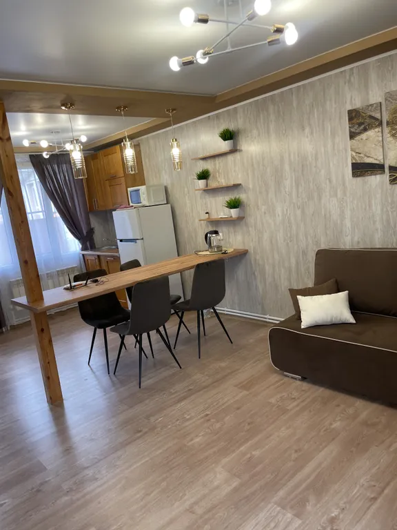 Новый таун хаус (студия), со всеми удобствами, рассчитан до 4 человек