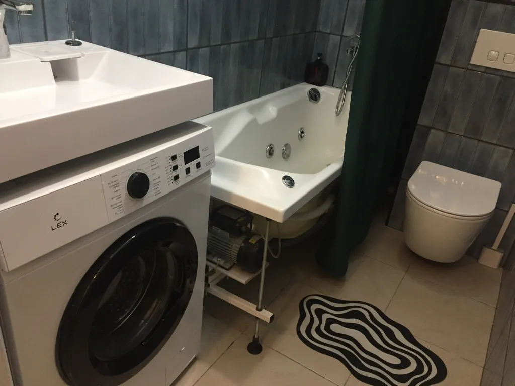 Квартира Квартира Уютная студия с джакузи — Екатеринбург