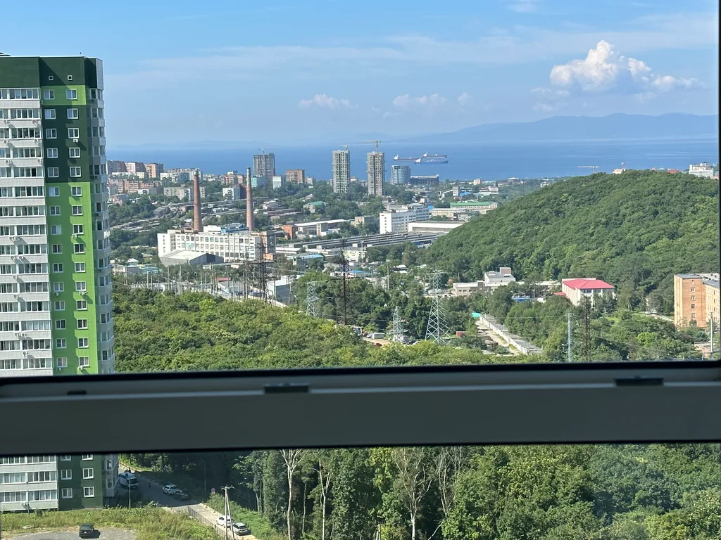 Новая квартира-студия с видом на море