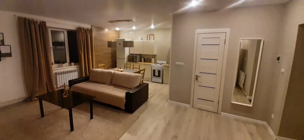 Дом в деревне с баней