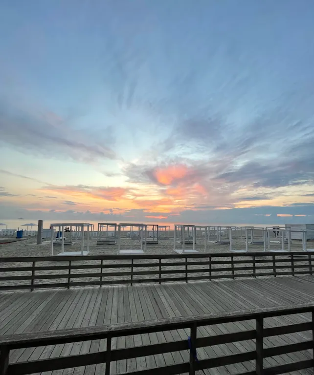 Большая и уютная квартира с видом на море