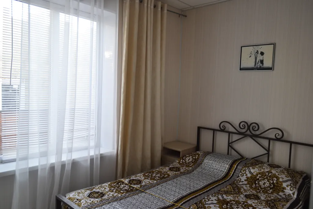 Квартира Квартира 4-х местный 2-х комнатный номер — Кучугуры