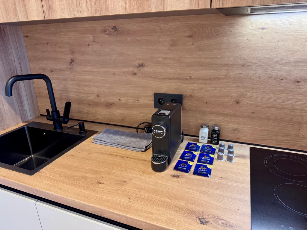 Новая квартира в центре с панорамным окном и завораживающим видом