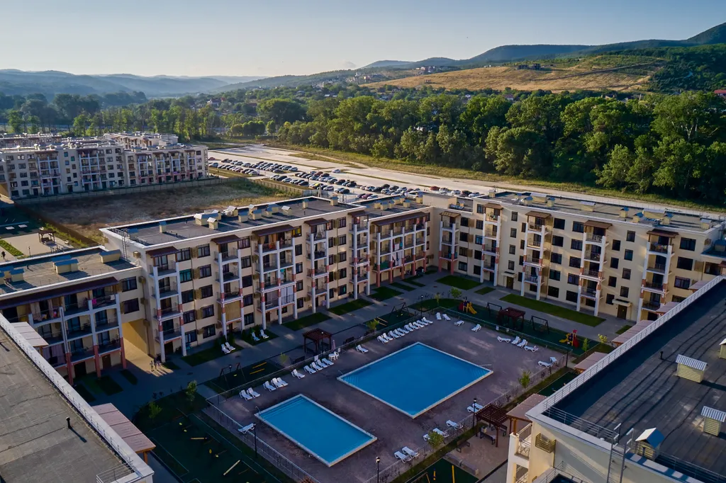 Уютная студия с видом на бассейн