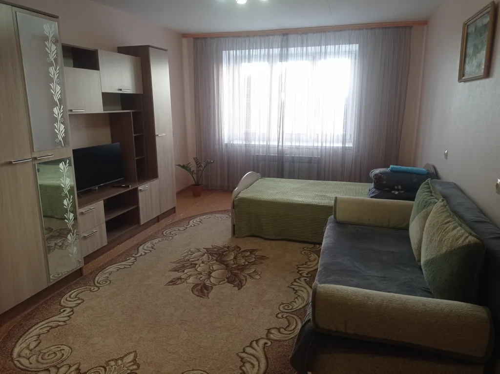 Уютная квартира — аренда посуточно в Лениногорск