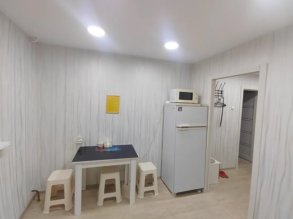 Однокомнатная квартира с балконом и лифтом у ТРЦ Плазма