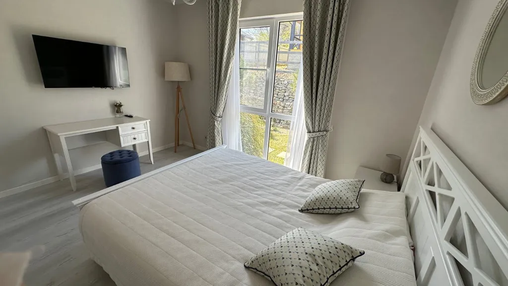 Дом в стиле шале с панорамный видом на горы