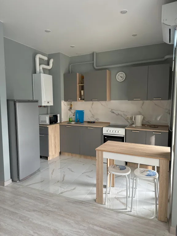 Новая студия в доме бизнес класса, с парковкой, море 15 мин пешком