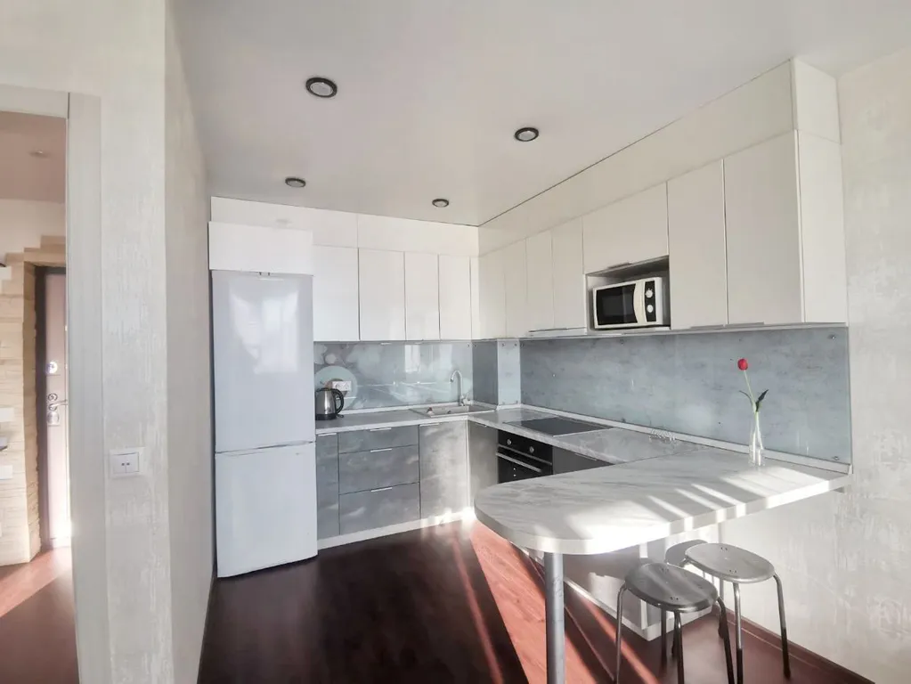 Квартира 2-комнатная Квартира — Самара