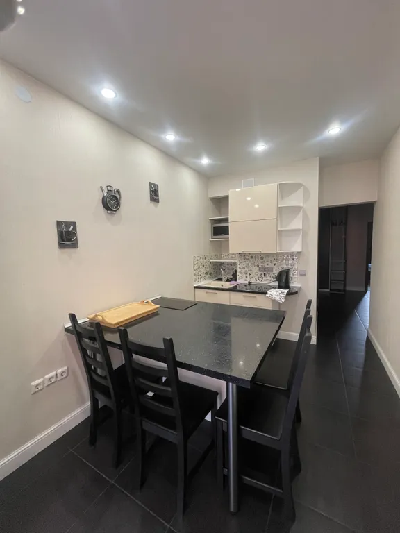 Большая двухкомнатная квартира — аренда посуточно в Иркутск