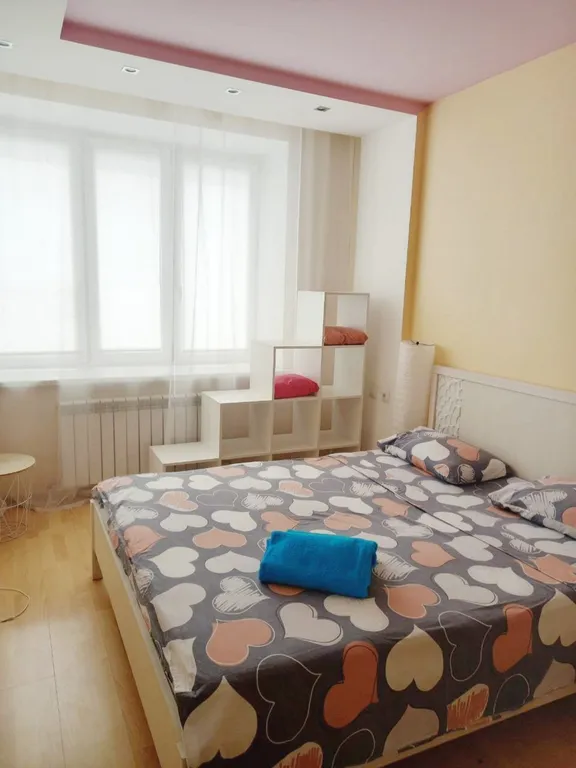 Квартира в новостройке рядом с парком — аренда посуточно в Омск