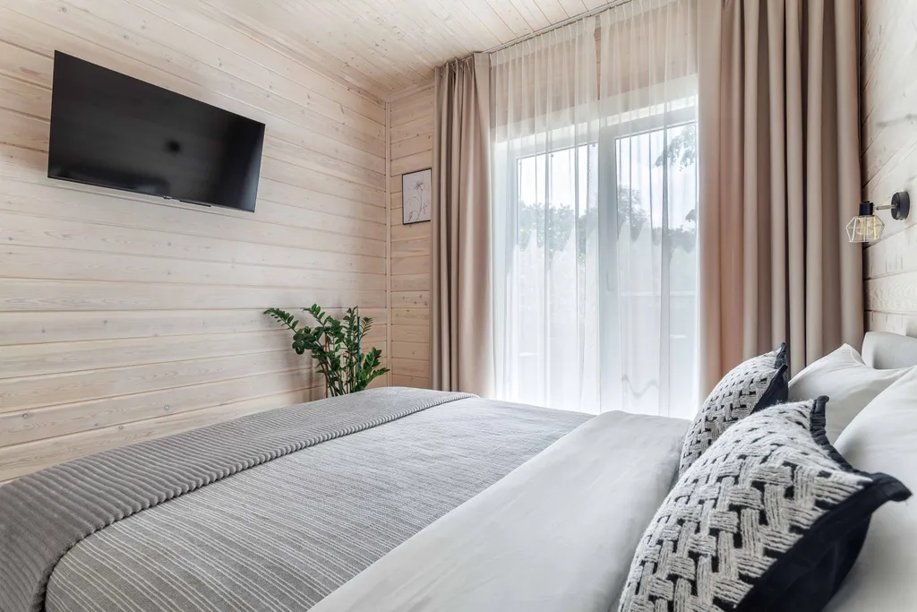 Коттедж "ДЫШИ"...Уютный  Дом в лесу — Светлый