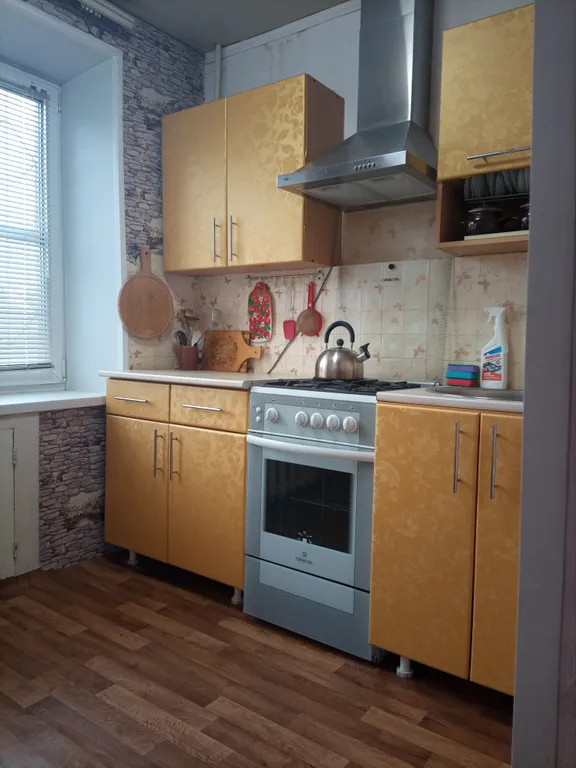 3х.комн. квартира рядом с ж/д вокзалом