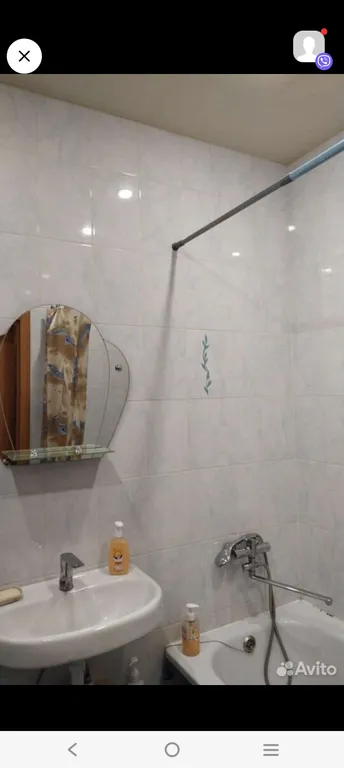 На площади Партизан