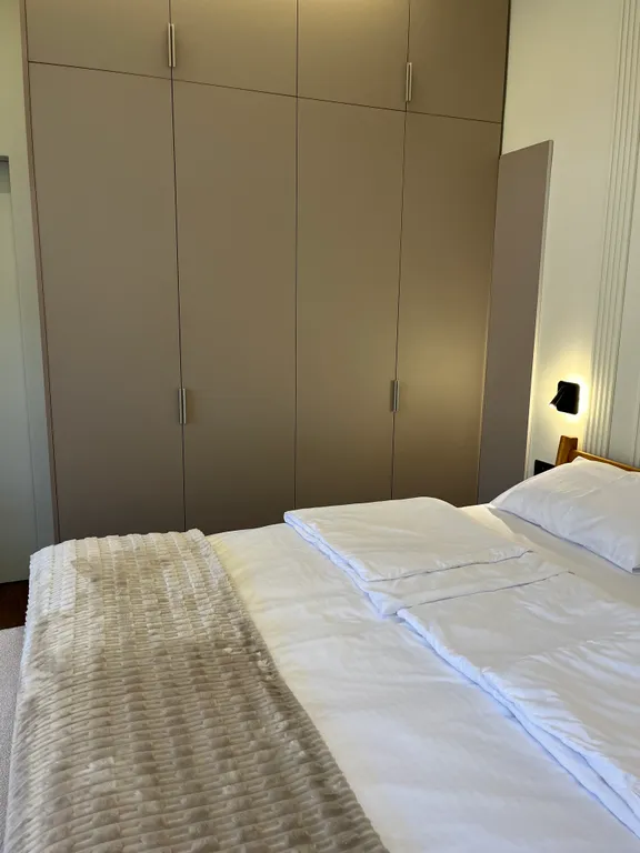 Уютный дом со своим гаражом