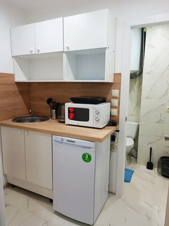 Светлая студия с большой кроватью у станции МЦД-4 Железнодорожная