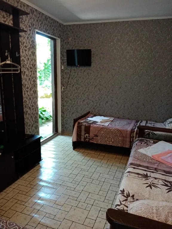 Квартира Квартира Три весёлые подружки — Кучугуры