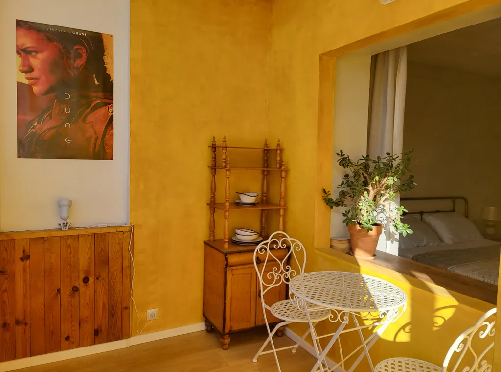 Квартира с видом на реку и горы