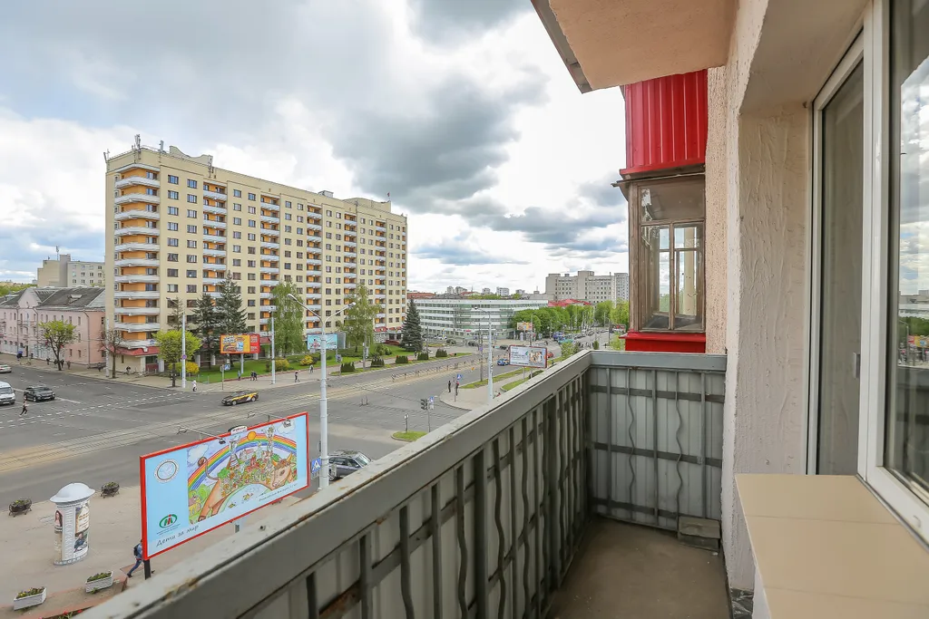 Квартира студия рядом с метро Академия наук