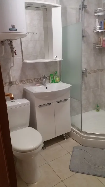 Квартира с видом на море, город и горы