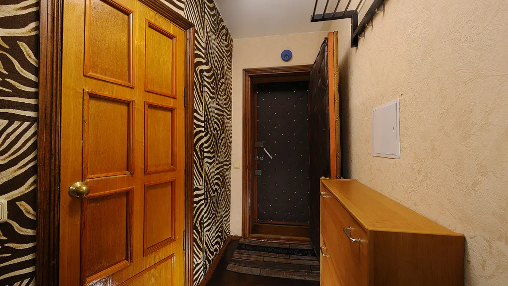 Квартира 2-комнатная Квартира — Омск